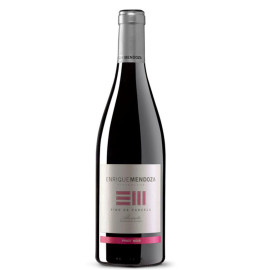 Enrique Mendoza Pinot Noir