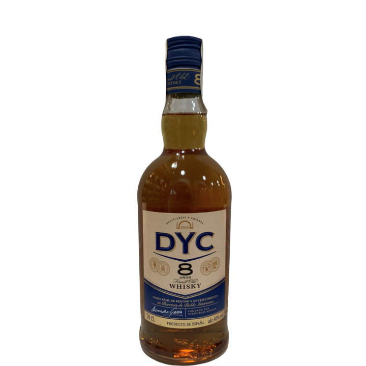 DYC 8 AÑOS 0.70 L.